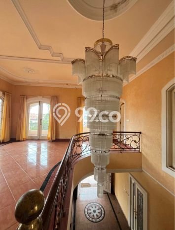 Hunian Elit LB 406m2 Siap Huni Desain Elegan di Renon, Denpasar Hunian Elit LB 406m2 Siap Huni Desain Elegan di Renon, Denpasar