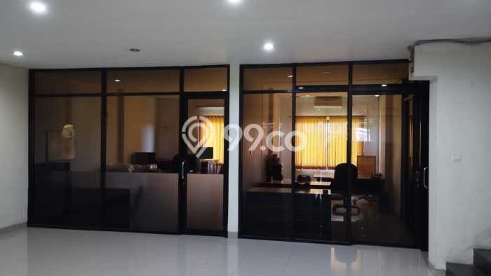 Komersial Bagus Dijual LB 1800m2 Lokasi Strategis Gianyar Area Cocok untuk Bisnis Komersial Bagus Dijual LB 1800m2 Lokasi Strategis Gianyar Area Cocok untuk Bisnis