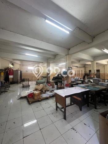 KEUNTUNGAN BERLIPAT! Kantor Kawasan Gatot Subroto, Luas 2000m², Lokasi Mainroad KEUNTUNGAN BERLIPAT! Kantor Kawasan Gatot Subroto, Luas 2000m², Lokasi Mainroad