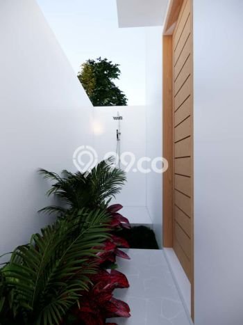Vila Kawasan , Area 131m2m², Posisi Premium Vila Kawasan , Area 131m2m², Posisi Premium