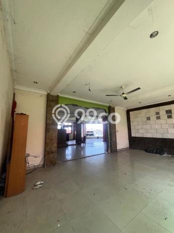 KEUNTUNGAN BERLIPAT! Kantor Kawasan Gatot Subroto, Luas 2000m², Lokasi Mainroad KEUNTUNGAN BERLIPAT! Kantor Kawasan Gatot Subroto, Luas 2000m², Lokasi Mainroad