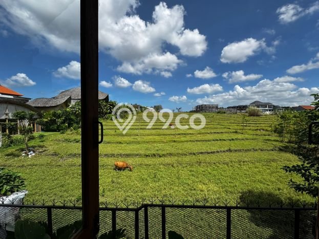 Bisnis Menjanjikan! Vila Kawasan , Luas 80m2m², Dekat Mudah Pusat Kota Bisnis Menjanjikan! Vila Kawasan , Luas 80m2m², Dekat Mudah Pusat Kota