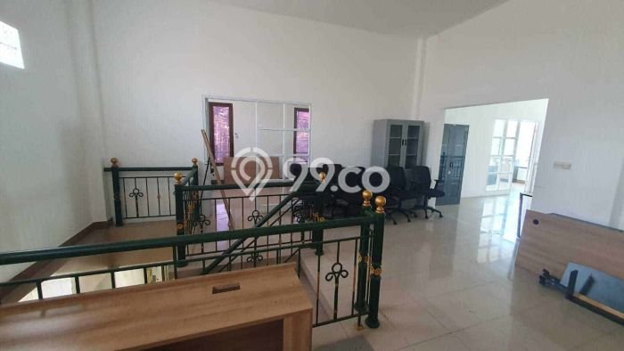 Disewakan Ruko komersial di Denpasar Selatan luas bangunan 360m2 Disewakan Ruko komersial di Denpasar Selatan luas bangunan 360m2