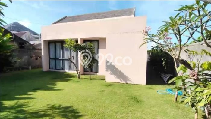 DIJUAL! Vila Kawasan , Luas 700m2m², Akses Mudah Fasilitas Umum DIJUAL! Vila Kawasan , Luas 700m2m², Akses Mudah Fasilitas Umum