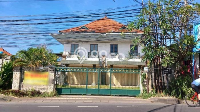 Disewakan Ruko komersial di Denpasar Selatan luas bangunan 360m2 Disewakan Ruko komersial di Denpasar Selatan luas bangunan 360m2