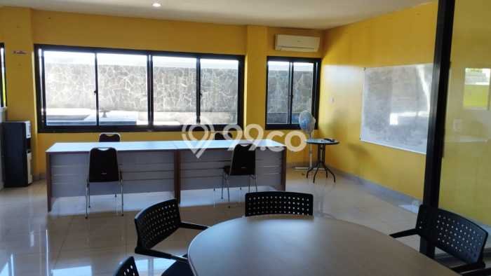 Komersial Bagus Dijual LB 1800m2 Lokasi Strategis Gianyar Area Cocok untuk Bisnis Komersial Bagus Dijual LB 1800m2 Lokasi Strategis Gianyar Area Cocok untuk Bisnis