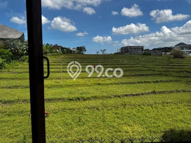 Bisnis Menjanjikan! Vila Kawasan , Luas 80m2m², Dekat Mudah Pusat Kota Bisnis Menjanjikan! Vila Kawasan , Luas 80m2m², Dekat Mudah Pusat Kota