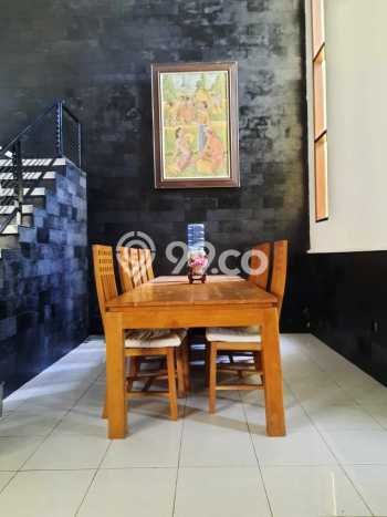 Hunian Mewah LB 365m2 Siap Huni Desain Elegan di Kerobokan Kaja, Badung Hunian Mewah LB 365m2 Siap Huni Desain Elegan di Kerobokan Kaja, Badung