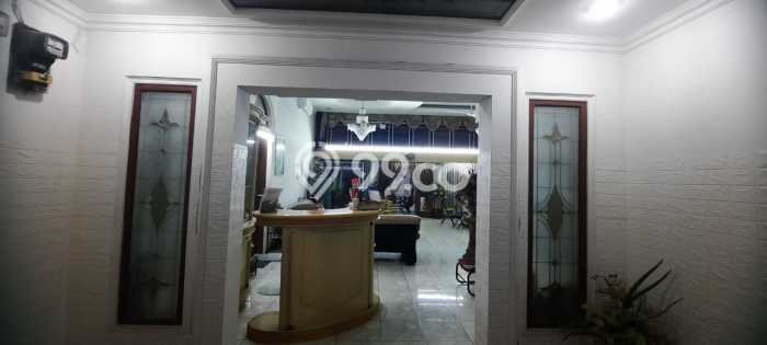 Komersial Dijual di Semarang LT 420m2 & LB 450m2 Lokasi Terbaik! Komersial Dijual di Semarang LT 420m2 & LB 450m2 Lokasi Terbaik!