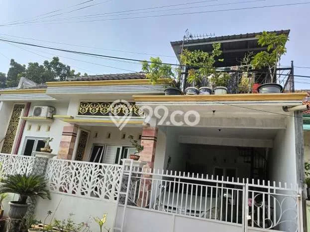 Disewakan! Rumah 4 Kamar Tidur &
2 Kamar Mandi di Kendal, Kendal Disewakan! Rumah 4 Kamar Tidur &
2 Kamar Mandi di Kendal, Kendal