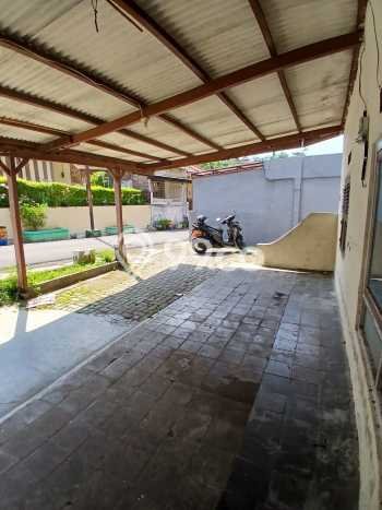 Rumah Modern Minimalis 5 Kamar Bisa Langsung Pindah di Gajah Mungkur Rumah Modern Minimalis 5 Kamar Bisa Langsung Pindah di Gajah Mungkur