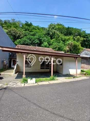 Rumah Modern Minimalis 5 Kamar Bisa Langsung Pindah di Gajah Mungkur Rumah Modern Minimalis 5 Kamar Bisa Langsung Pindah di Gajah Mungkur