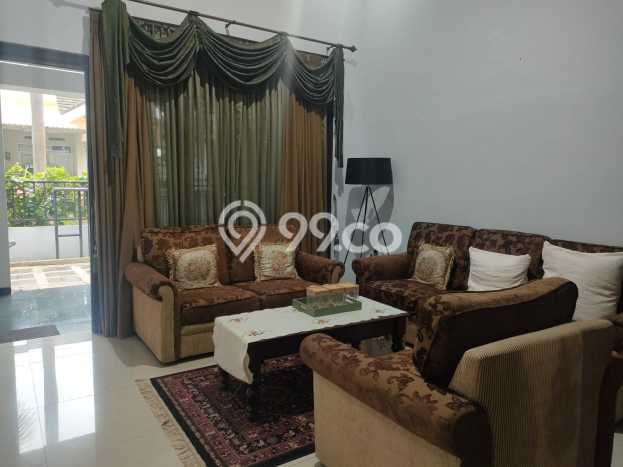 Dijual Rumah Luas Elegan Dengan View Eksklusif di Srondol, Semarang Dijual Rumah Luas Elegan Dengan View Eksklusif di Srondol, Semarang