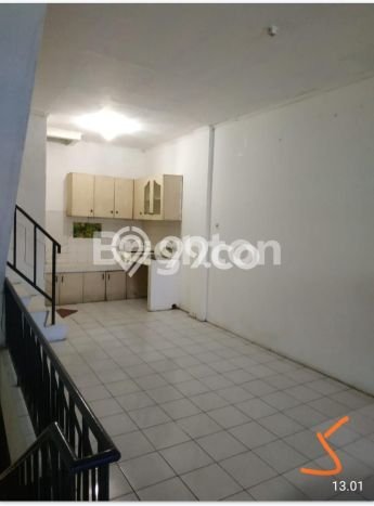 Ruko Dijual di Prime Area Jakarta Barat Luas 180m2 Ruko Dijual di Prime Area Jakarta Barat Luas 180m2