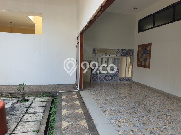 Komersial Disewa di Ciputat Timur, Tangerang Selatan, LT 1000m2 / LB 600m2 Komersial Disewa di Ciputat Timur, Tangerang Selatan, LT 1000m2 / LB 600m2