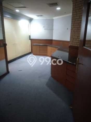 Kantor Bagus Dijual LB 123m2 Lokasi Strategis Jakarta Selatan Area Cocok untuk Berbisnis Kantor Bagus Dijual LB 123m2 Lokasi Strategis Jakarta Selatan Area Cocok untuk Berbisnis