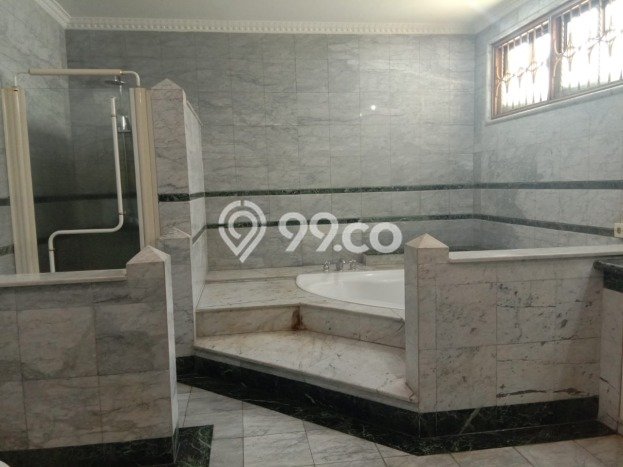 Rumah Elit LB 1100m2 Siap Pakai Desain Elegan di Permata Hijau, Jakarta Selatan Rumah Elit LB 1100m2 Siap Pakai Desain Elegan di Permata Hijau, Jakarta Selatan
