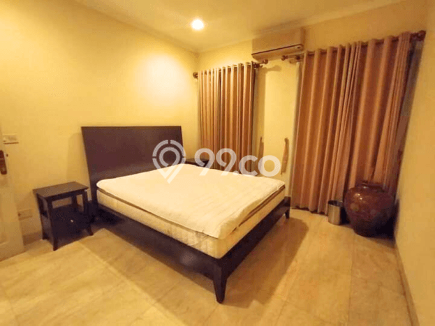 Rumah Luxury Modern Siap Huni di Pondok Indah Jakarta Selatan Rumah Luxury Modern Siap Huni di Pondok Indah Jakarta Selatan