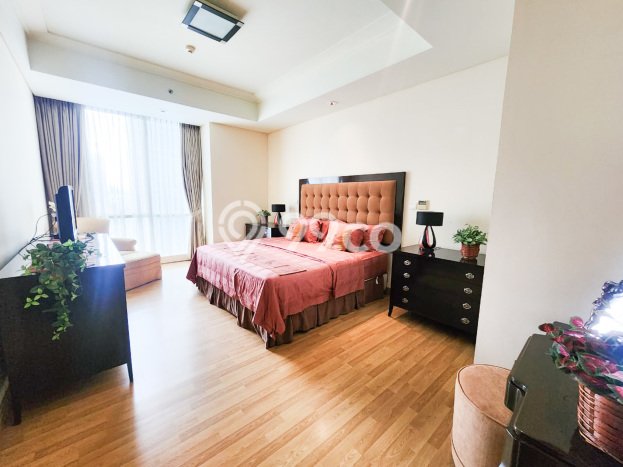 Apartemen Disewakan 3 Kamar Murah Siap Huni di Jakarta Selatan, Luas 232m2 Apartemen Disewakan 3 Kamar Murah Siap Huni di Jakarta Selatan, Luas 232m2