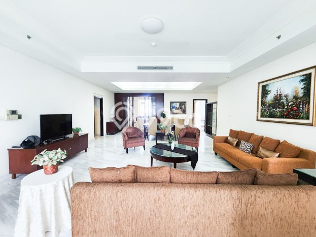 Apartemen Disewakan 3 Kamar Murah Siap Huni di Jakarta Selatan, Luas 232m2 Apartemen Disewakan 3 Kamar Murah Siap Huni di Jakarta Selatan, Luas 232m2