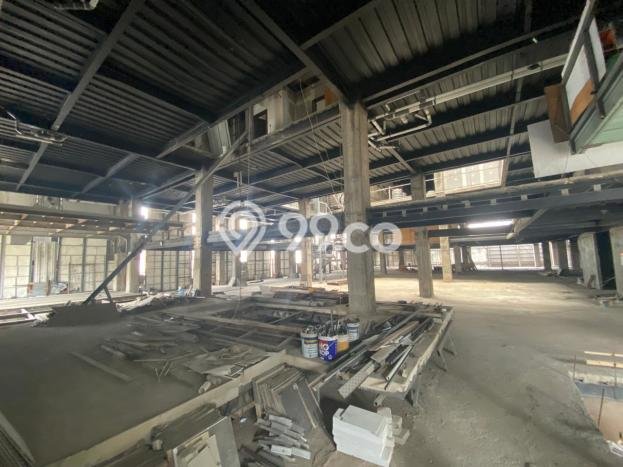 LOKASI PREMIUM! Ruko di , Luas 6000m2m², Jalan Utama LOKASI PREMIUM! Ruko di , Luas 6000m2m², Jalan Utama