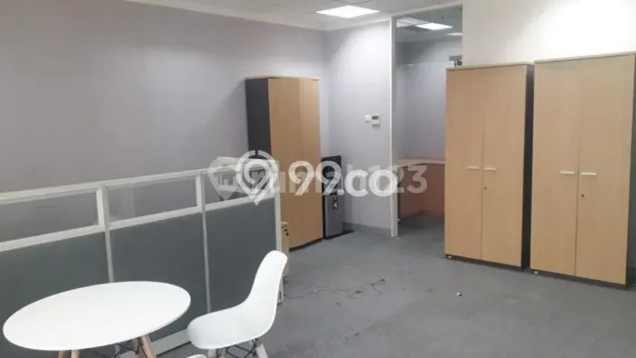 Unit Kantor Tersedia di Slipi Spesifikasi LB 76m2 Unit Kantor Tersedia di Slipi Spesifikasi LB 76m2