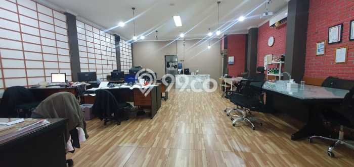 Ruko Dijual di Bandung LT 360m2 & LB 850m2 Lokasi Terbaik! Ruko Dijual di Bandung LT 360m2 & LB 850m2 Lokasi Terbaik!