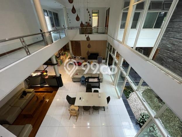 Rumah 5 KT 5 KM Semi Furnished di BKR, Dekat Supermarket, Bandung Rumah 5 KT 5 KM Semi Furnished di BKR, Dekat Supermarket, Bandung