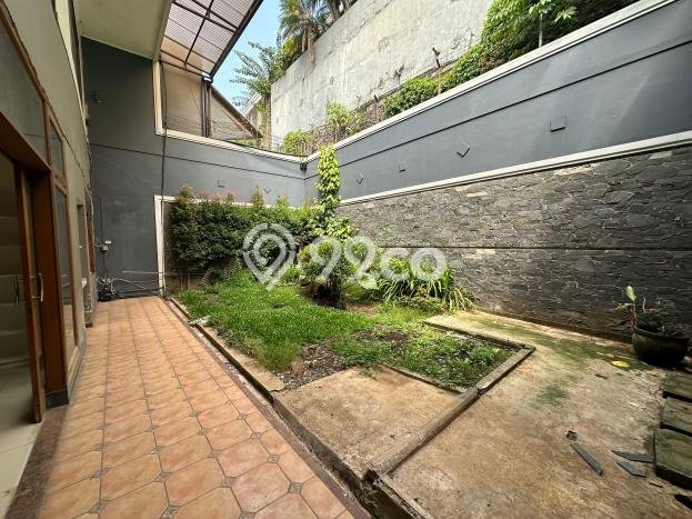 Disewakan Rumah Konsep Modern di Sukajadi Bandung dengan 5 KT Disewakan Rumah Konsep Modern di Sukajadi Bandung dengan 5 KT