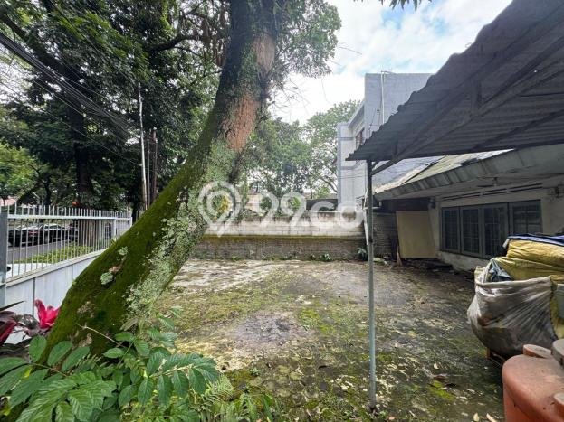 Dijual Rumah Kost di Sumurbandung, Bandung, 7 KT, 2 KM, Bangunan 357m2 Dijual Rumah Kost di Sumurbandung, Bandung, 7 KT, 2 KM, Bangunan 357m2