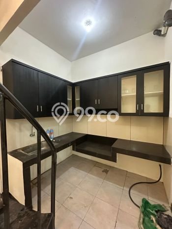 Dijual Hunian Rumah Terawat 3 KT di Taman Kopo Indah, Bandung Dijual Hunian Rumah Terawat 3 KT di Taman Kopo Indah, Bandung