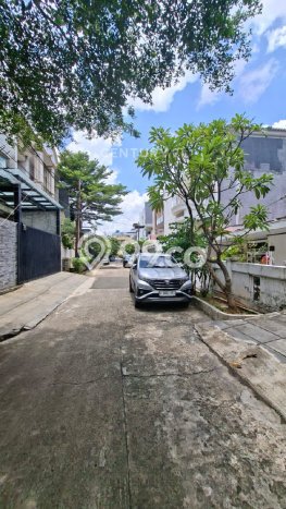Jual Rumah Luas Megah Dengan View Eksklusif di Pluit, Jakarta Utara Jual Rumah Luas Megah Dengan View Eksklusif di Pluit, Jakarta Utara