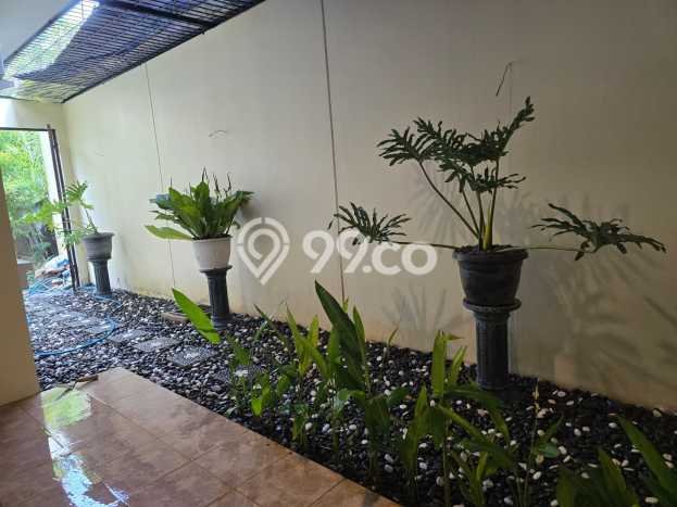Rumah Luxury Modern Siap Huni di BSD Tangerang Rumah Luxury Modern Siap Huni di BSD Tangerang