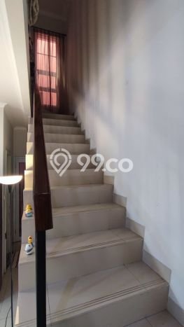 Dijual Hunian Rumah Terawat 3 Kamar di Gading Serpong, Tangerang Dijual Hunian Rumah Terawat 3 Kamar di Gading Serpong, Tangerang