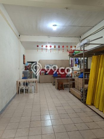 Ruko Komersial Dijual di Cengkareng Jakarta Barat LT 67m2 & LB 285m2 Ruko Komersial Dijual di Cengkareng Jakarta Barat LT 67m2 & LB 285m2