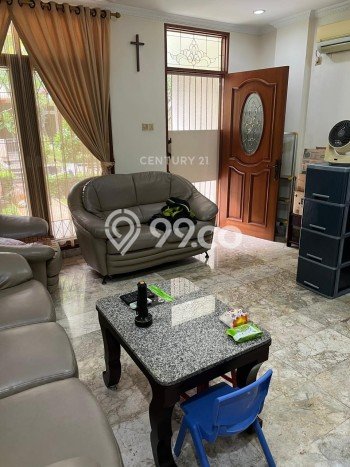 Rumah Mewah LB 209m2 Siap Huni Desain Elegan di Pluit, Jakarta Utara Rumah Mewah LB 209m2 Siap Huni Desain Elegan di Pluit, Jakarta Utara