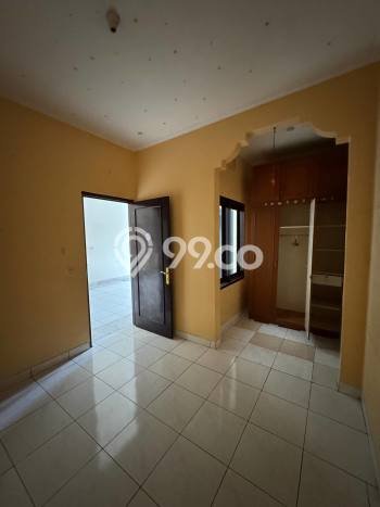 Ready to Use! Premium House LT 200m2 Desain Elegan di Alam Sutera Ready to Use! Premium House LT 200m2 Desain Elegan di Alam Sutera