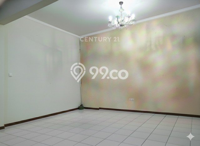 Ready to Use! Luxury House LT 250m2 Desain Modern di Meruya Ready to Use! Luxury House LT 250m2 Desain Modern di Meruya