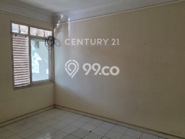 Jual Rumah Eksklusif 2 KT di Gading Serpong, Tangerang Jual Rumah Eksklusif 2 KT di Gading Serpong, Tangerang