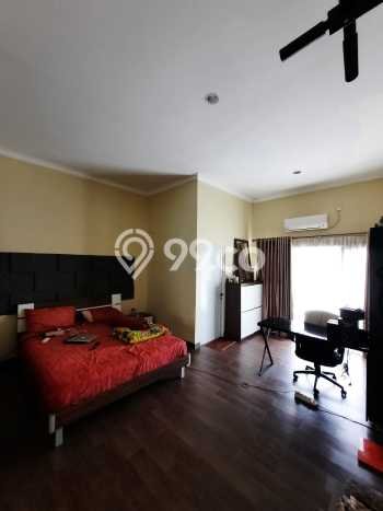 Jual Rumah Luas Elegan Dengan View Cantik di Cibubur, Bogor Jual Rumah Luas Elegan Dengan View Cantik di Cibubur, Bogor