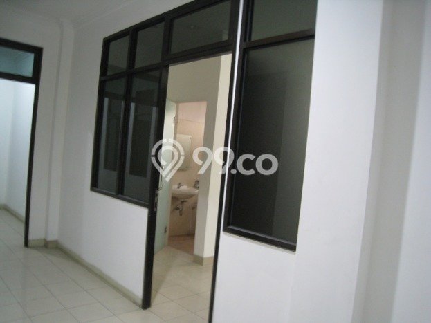 FOR RENT! Ruko di Utan Kayu Cocok untuk Bisnis 430m2 FOR RENT! Ruko di Utan Kayu Cocok untuk Bisnis 430m2