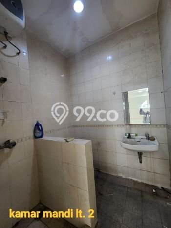 Unit Ruko Dijual di Jakarta Utara LT 60m2 & LB 200m2 Unit Ruko Dijual di Jakarta Utara LT 60m2 & LB 200m2