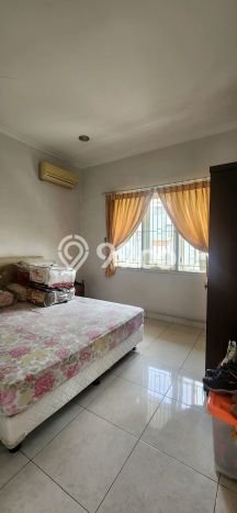 Rumah Elit LB 280m2 Siap Pakai Desain Elegan di Green Ville, Jakarta Barat Rumah Elit LB 280m2 Siap Pakai Desain Elegan di Green Ville, Jakarta Barat