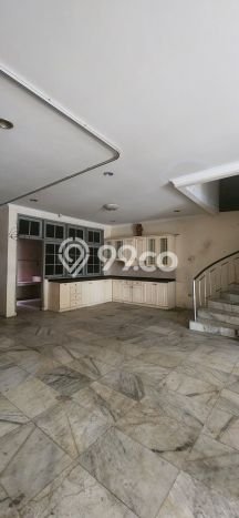 Hunian Luxury di Jakarta Utara Strategis Kondisi Terawat Hunian Luxury di Jakarta Utara Strategis Kondisi Terawat