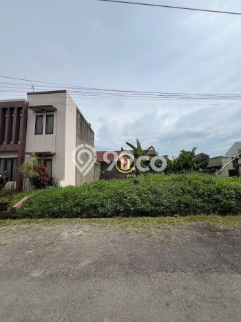 Tanah Kosong Dijual di Bandung dengan Area 299m2 Tanah Kosong Dijual di Bandung dengan Area 299m2