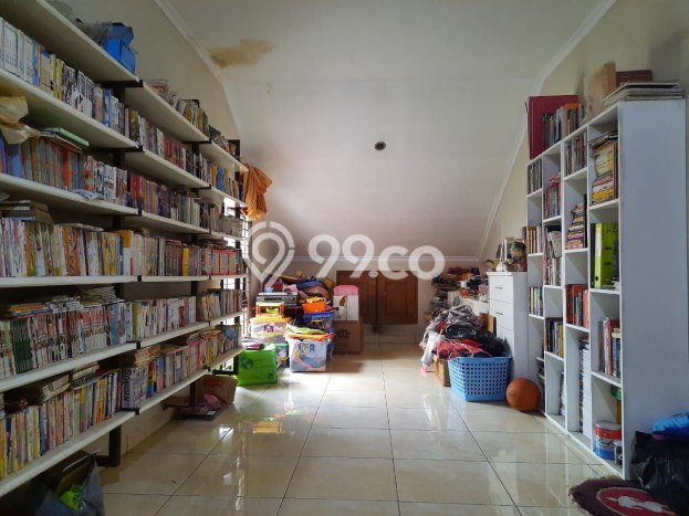 Jual Rumah Bagus Siap Huni LB 300m2 di Antapani, Bandung Jual Rumah Bagus Siap Huni LB 300m2 di Antapani, Bandung