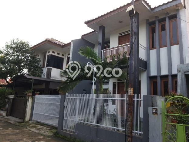 Rumah Modern 4 Kamar LT 197m2 di Buah Batu Rumah Modern 4 Kamar LT 197m2 di Buah Batu