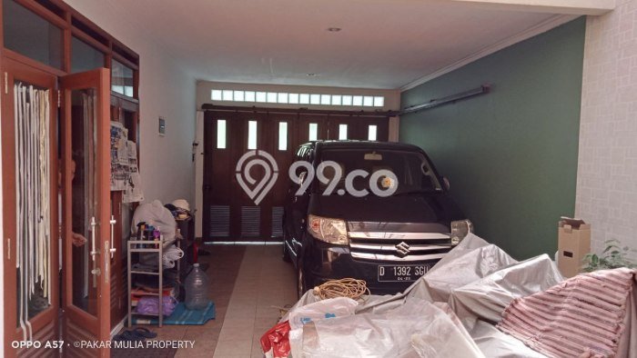 For Sale! Luxury House LT 331m2 Desain Elegan di Turangga For Sale! Luxury House LT 331m2 Desain Elegan di Turangga