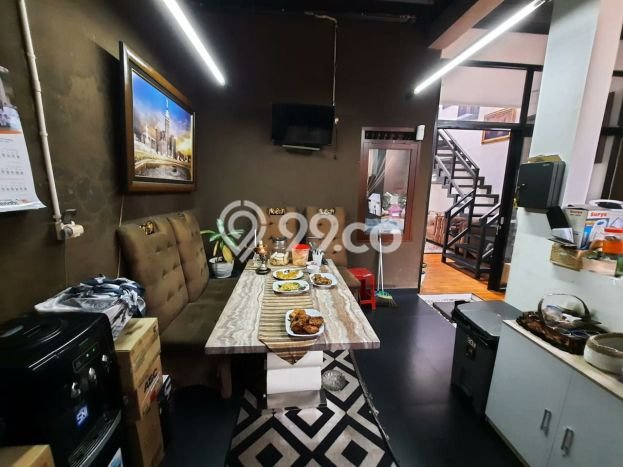 Hunian Cantik Modern Lb 173m2 di Antapani, Bandung Hunian Cantik Modern Lb 173m2 di Antapani, Bandung