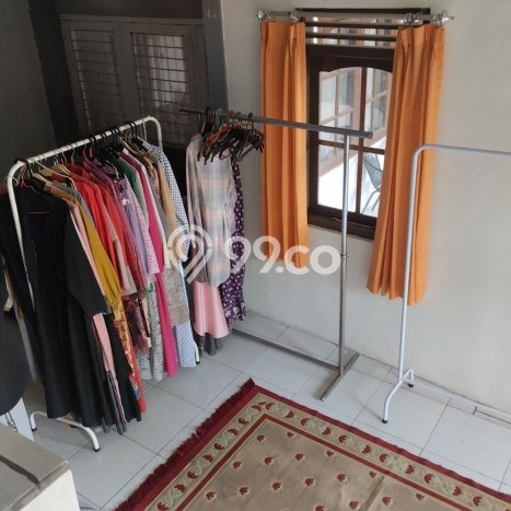Rumah Mewah LB 190m2 Siap Pakai Desain Elegan di Turangga, Bandung Rumah Mewah LB 190m2 Siap Pakai Desain Elegan di Turangga, Bandung